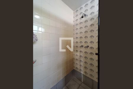 Apartamento à venda com 238m², 4 quartos e 3 vagas Apartamento à venda com 238m², 4 quartos e 3 vagasBanheiro da Suíte