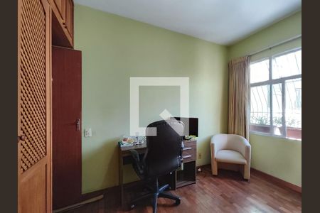 Apartamento à venda com 238m², 4 quartos e 3 vagas Apartamento à venda com 238m², 4 quartos e 3 vagasQuarto 1