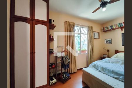 Apartamento à venda com 238m², 4 quartos e 3 vagas Apartamento à venda com 238m², 4 quartos e 3 vagasSuíte 2