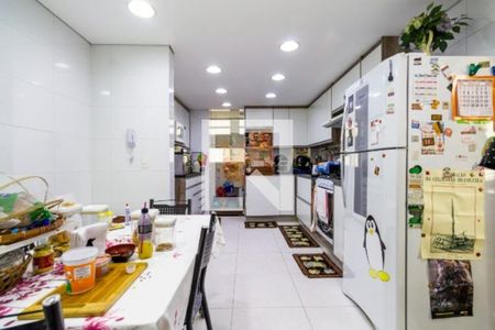 Apartamento à venda com 140m², 4 quartos e 2 vagas Apartamento à venda com 140m², 4 quartos e 2 vagasFoto 21