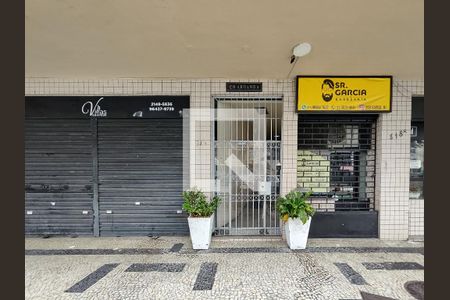 Apartamento à venda com 40m², 1 quarto e sem vaga Apartamento à venda com 40m², 1 quarto e sem vagaFachada e portaria