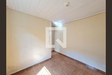 Casa à venda com 80m², 3 quartos e 2 vagas Edícula Quarto 