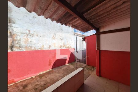 Casa à venda com 80m², 3 quartos e 2 vagas Edícula e Area de Serviço 