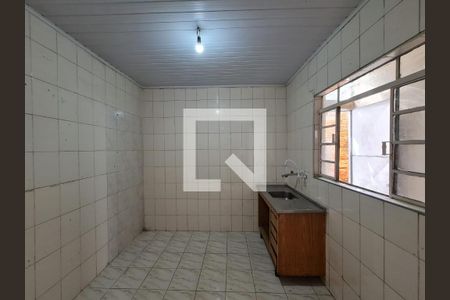 Casa à venda com 80m², 3 quartos e 2 vagasCozinha 