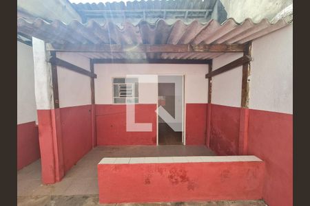 Casa à venda com 80m², 3 quartos e 2 vagas Edícula e Area de Serviço 