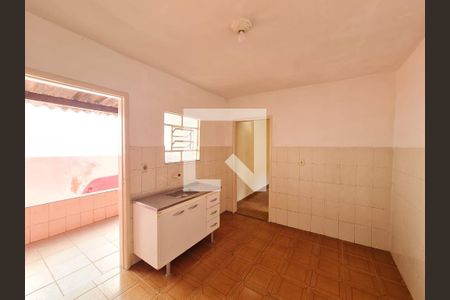 Casa à venda com 80m², 3 quartos e 2 vagas Edícula Cozinha 