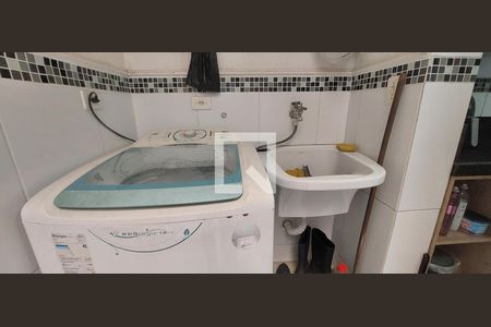 Apartamento à venda com 89m², 3 quartos e 2 vagas Apartamento à venda com 89m², 3 quartos e 2 vagasÁrea de Serviço