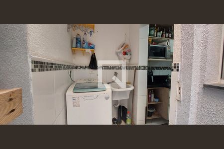 Apartamento à venda com 89m², 3 quartos e 2 vagas Apartamento à venda com 89m², 3 quartos e 2 vagasÁrea de Serviço