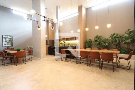 Apartamento para alugar com 55m², 2 quartos e 1 vagaÁrea comum - Salão de festas