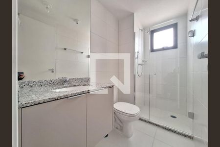 Apartamento para alugar com 55m², 2 quartos e 1 vaga Apartamento para alugar com 55m², 2 quartos e 1 vagaBanheiro da Suíte