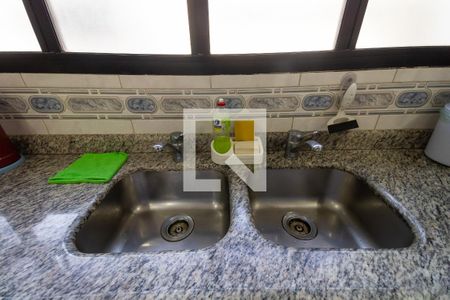 Apartamento para alugar com 116m², 3 quartos e 2 vagas Apartamento para alugar com 116m², 3 quartos e 2 vagasCozinha