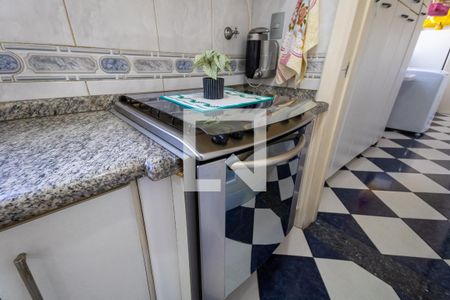 Apartamento para alugar com 116m², 3 quartos e 2 vagas Apartamento para alugar com 116m², 3 quartos e 2 vagasCozinha