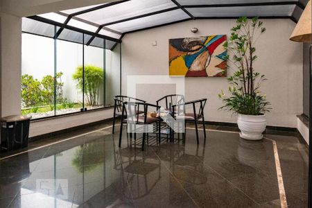 Apartamento para alugar com 116m², 3 quartos e 2 vagas Apartamento para alugar com 116m², 3 quartos e 2 vagasÁrea comum