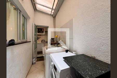 Apartamento à venda com 54m², 2 quartos e 1 vaga Apartamento à venda com 54m², 2 quartos e 1 vagaLavanderia
