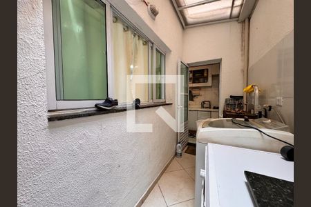 Apartamento à venda com 54m², 2 quartos e 1 vaga Apartamento à venda com 54m², 2 quartos e 1 vagaLavanderia