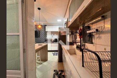 Apartamento à venda com 54m², 2 quartos e 1 vaga Apartamento à venda com 54m², 2 quartos e 1 vagaCozinha