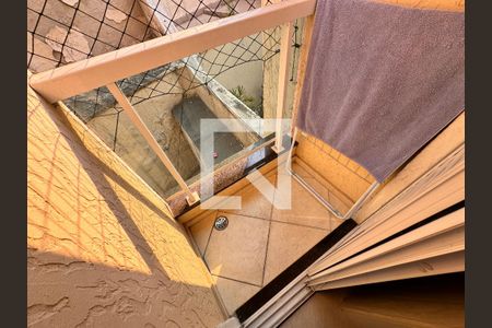 Apartamento à venda com 54m², 2 quartos e 1 vaga Apartamento à venda com 54m², 2 quartos e 1 vagaSacada