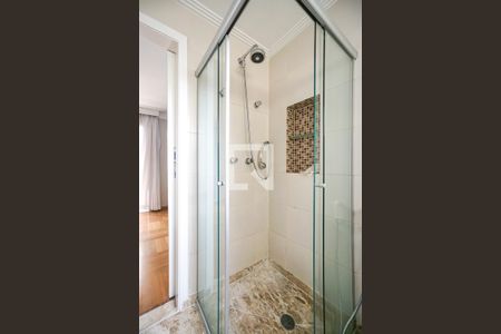 Apartamento para alugar com 170m², 4 quartos e 3 vagasBanheiro da suíte 04