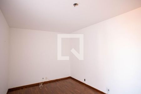 Casa à venda com 360m², 5 quartos e 4 vagas Casa à venda com 360m², 5 quartos e 4 vagasQuarto 3