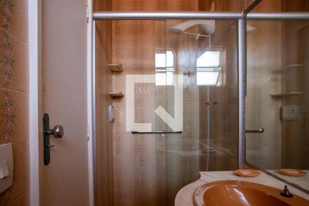 Casa à venda com 360m², 5 quartos e 4 vagas Casa à venda com 360m², 5 quartos e 4 vagasBanheiro da Suíte 2