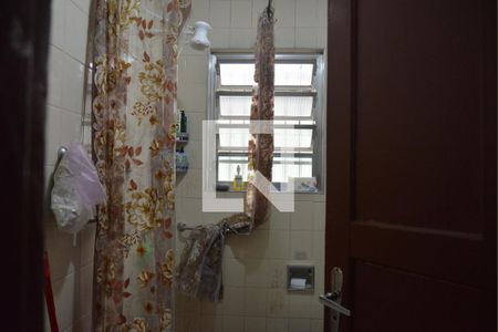 Casa à venda com 220m², 2 quartos e 2 vagasBanheiro