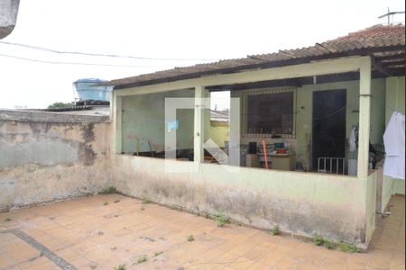 Casa à venda com 220m², 2 quartos e 2 vagasÁrea Externa