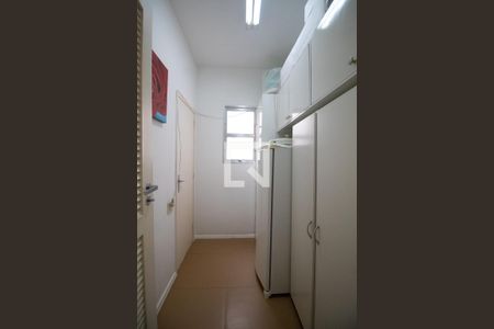 Apartamento à venda com 110m², 2 quartos e 2 vagas Apartamento à venda com 110m², 2 quartos e 2 vagasSuíte da Área de serviço