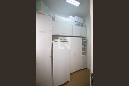 Apartamento à venda com 110m², 2 quartos e 2 vagas Apartamento à venda com 110m², 2 quartos e 2 vagasSuíte da Área de serviço