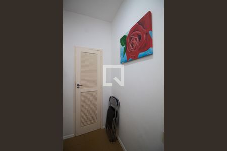 Apartamento à venda com 110m², 2 quartos e 2 vagas Apartamento à venda com 110m², 2 quartos e 2 vagasSuíte da Área de serviço