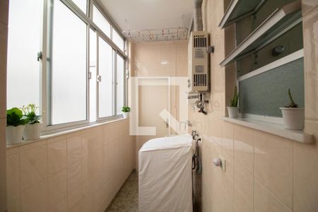 Apartamento à venda com 110m², 2 quartos e 2 vagas Apartamento à venda com 110m², 2 quartos e 2 vagasÁrea de serviço