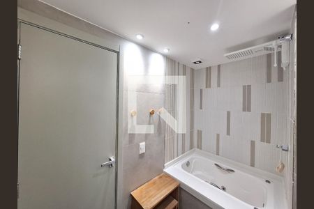 Apartamento à venda com 37m², 1 quarto e sem vagaBanheiro