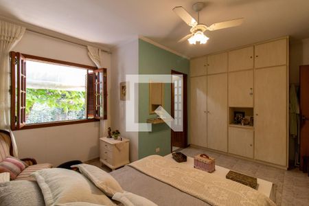 Casa à venda com 201m², 3 quartos e 3 vagasSuíte