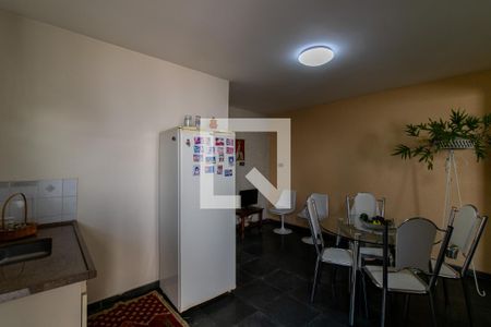 Casa à venda com 201m², 3 quartos e 3 vagasEdicula