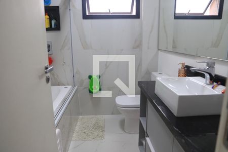 Casa à venda com 248m², 4 quartos e 2 vagasBanheiro Social