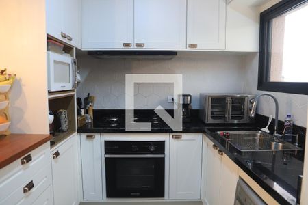 Casa à venda com 248m², 4 quartos e 2 vagasCozinha