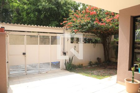 Casa à venda com 248m², 4 quartos e 2 vagasGaragem