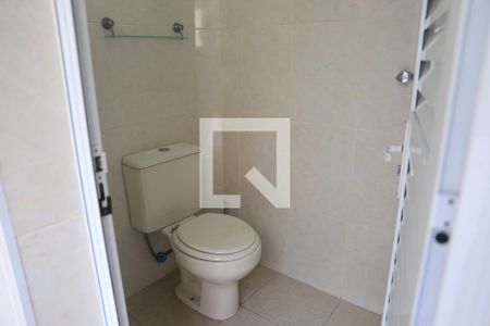 Casa à venda com 248m², 4 quartos e 2 vagasBanheiro de Serviço