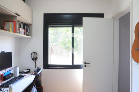 Casa à venda com 248m², 4 quartos e 2 vagasEscritório