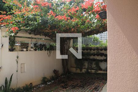 Casa à venda com 248m², 4 quartos e 2 vagasGaragem