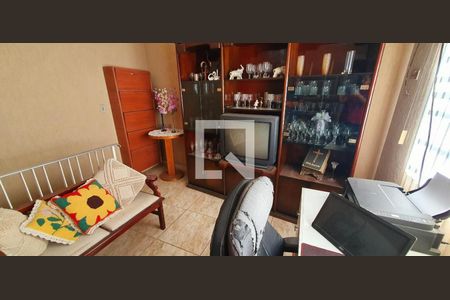 Casa à venda com 158m², 3 quartos e 3 vagas Casa à venda com 158m², 3 quartos e 3 vagasFoto 47