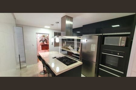 Casa à venda com 158m², 3 quartos e 3 vagas Casa à venda com 158m², 3 quartos e 3 vagasFoto 21