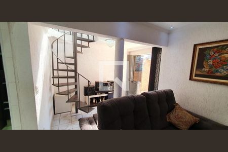 Casa à venda com 158m², 3 quartos e 3 vagas Casa à venda com 158m², 3 quartos e 3 vagasFoto 18
