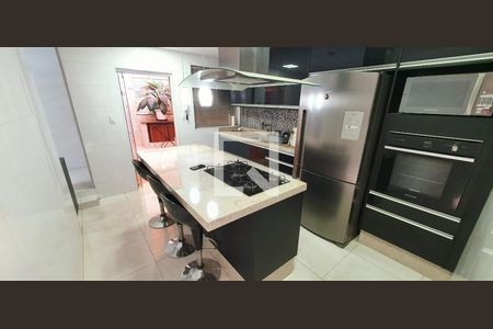 Casa à venda com 158m², 3 quartos e 3 vagas Casa à venda com 158m², 3 quartos e 3 vagasFoto 19