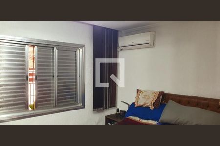 Casa à venda com 158m², 3 quartos e 3 vagas Casa à venda com 158m², 3 quartos e 3 vagasFoto 14