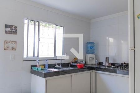 Casa à venda com 750m², 3 quartos e 2 vagasCozinha