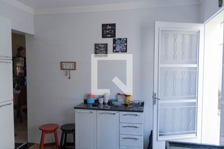 Casa à venda com 750m², 3 quartos e 2 vagasCozinha