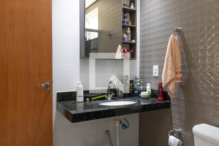 Casa à venda com 750m², 3 quartos e 2 vagasBanheiro