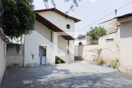 Casa à venda com 750m², 3 quartos e 2 vagasÁrea comum
