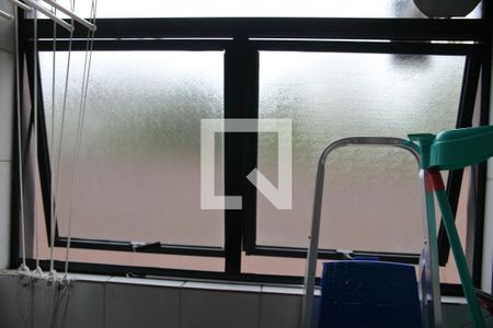 Apartamento à venda com 72m², 2 quartos e 1 vagaÁrea de Serviço