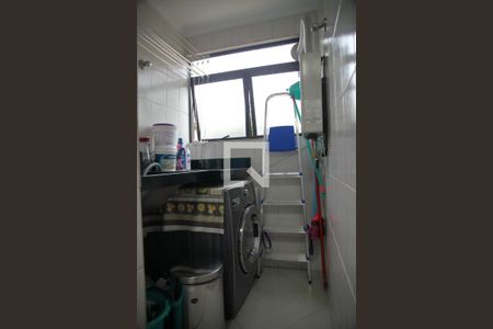 Apartamento à venda com 72m², 2 quartos e 1 vagaÁrea de Serviço